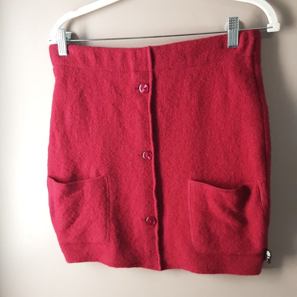 Honeybea Original Bumwarmer Handcrafted Skirt Red. Size M/L - Picture 1 of 7
